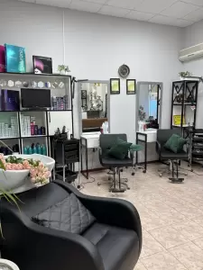 Фотография Семейная парикмахерская 2